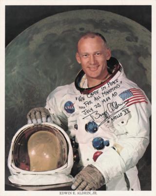 Lot #411 Buzz Aldrin Signed Photograph