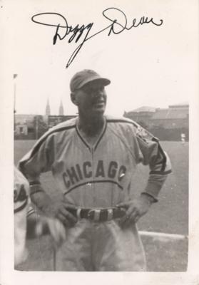 Lot #775 Dizzy Dean Signed Photograph - Image 1