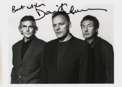 Lot #662 Pink Floyd: David Gilmour Signed Photograph - Image 1