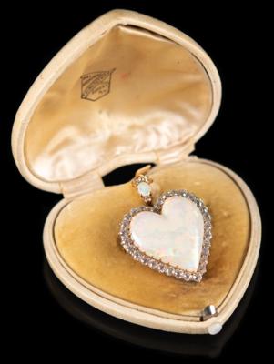 Lot #5022 Edwin Booth Family Collection: Heart-Shaped Opal and Diamond Brooch - Image 5