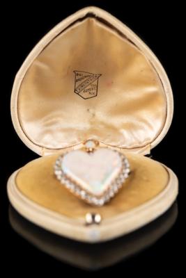 Lot #5022 Edwin Booth Family Collection: Heart-Shaped Opal and Diamond Brooch - Image 6