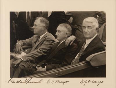 Lot #5032 Franklin D. Roosevelt and the Mayo Brothers Signed Photograph - The President Pays Tribute to the Mayo Clinic’s Treatment of American Veterans - Image 1