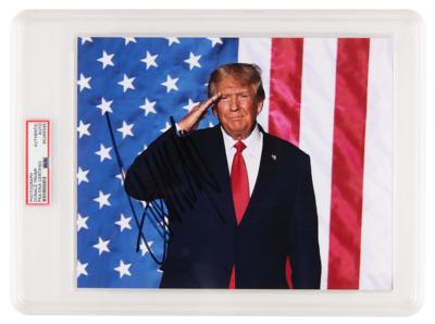 Lot #123 Donald Trump Signed Photograph