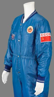 Lot #479 Soviet Cosmonaut TZK-14 Cold Weather Survival Coat - Image 3