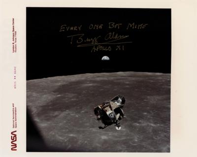 Lot #402 Buzz Aldrin Signed Photograph - "Every One But Mike" - Image 1