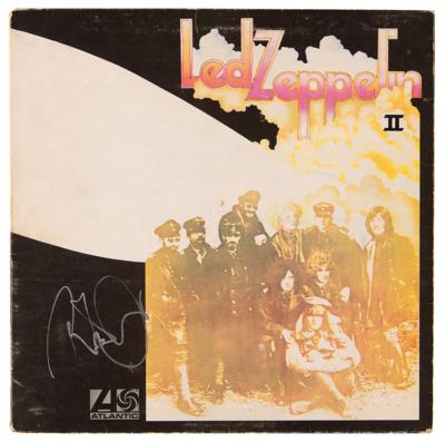 Lot #701 Led Zeppelin: Robert Plant Signed Album - Led Zeppelin II - Image 1