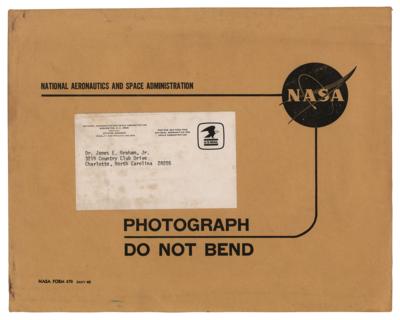 Lot #394 Jack Swigert (2) Signed Items - Official NASA Lithograph and Autograph Letter - Image 4