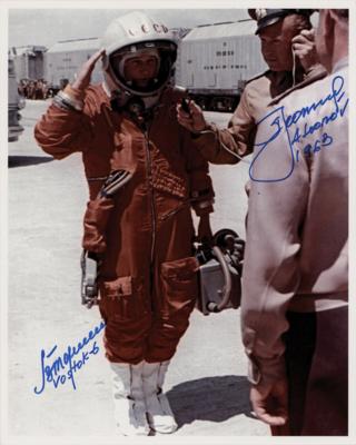 Lot #498 Valentina Tereshkova and Alexei Leonov Signed Photograph - Image 1