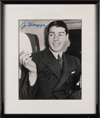 Lot #953 Joe DiMaggio Signed Photograph - Image 2