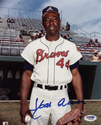 Lot #947 Hank Aaron Signed Photograph