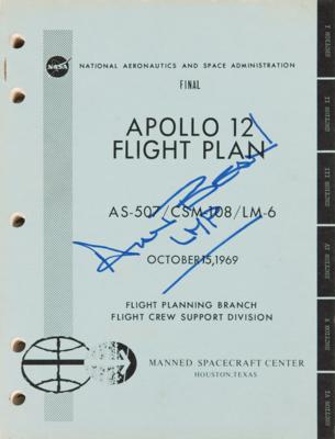 Lot #6389 Apollo NASA Manual Collection of (12) Signed Flight and Activity Plans with (20) Astronaut and Cosmonaut Signatures - Image 5