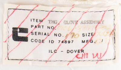 Lot #6438 Space Shuttle 4000 Series EMU Glove TMG (Right) - Image 3