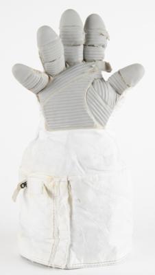 Lot #6442 Space Shuttle Phase VI EMU Glove TMG (Right) - Image 2