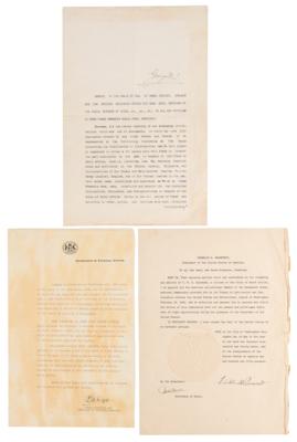 Lot #307 World Leaders (3) Signed Documents: