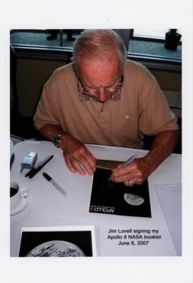 Lot #402 James Lovell Signed Apollo 8 Booklet - Image 2