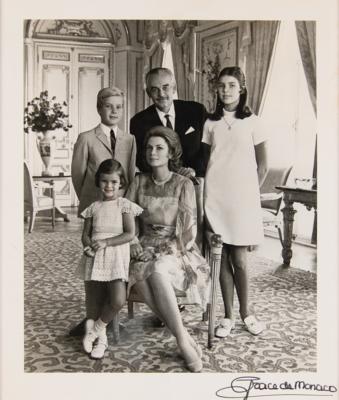 Lot #284 Princess Grace of Monaco Signed Photograph - Image 1