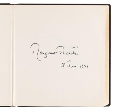 Lot #171 Statesmen and Politicians Autograph Album with (100) Signatures, Including Deng Xiaoping, Nelson Mandela, and the Dalai Lama - Image 8