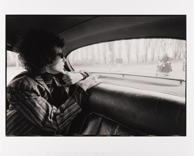 Lot #7090 Bob Dylan Oversized Original Photograph by Barry Feinstein - 'Don't Look Back' - Image 1