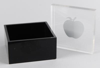 Lot #7047 Beatles 'Apple Records' Promotional Lucite Box - Image 2