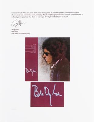 Lot #466 Bob Dylan Signed Album - Blood on the Tracks - Image 3