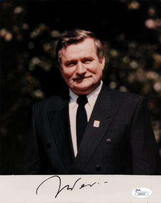 Lot #286 Lech Walesa Signed Photograph