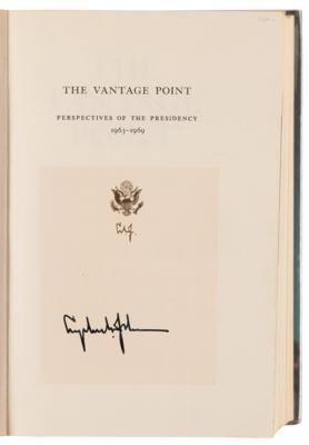 Lot #88 Lyndon B. Johnson Signed Book - The Vantage Point - Image 4