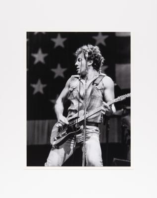 Lot #477 Bruce Springsteen Collection of (56) ‘Born in the U.S.A. Tour’ Oversized Photographs by Mark Leivdal - Image 5