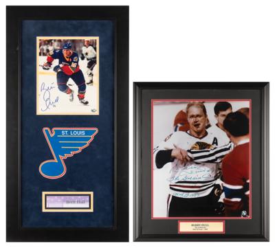 Lot #725 Bobby and Brett Hull (2) Signed