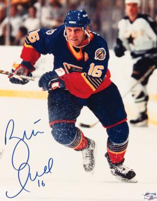 Lot #725 Bobby and Brett Hull (2) Signed Photographs - Image 5