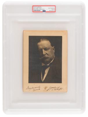 Lot #1042 William H. Taft Signed Photograph as President Elect - Image 1