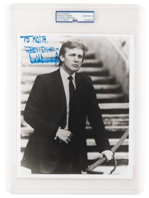 Lot #1044 Donald Trump Signed Photograph - PSA GEM MINT 10 - Image 1