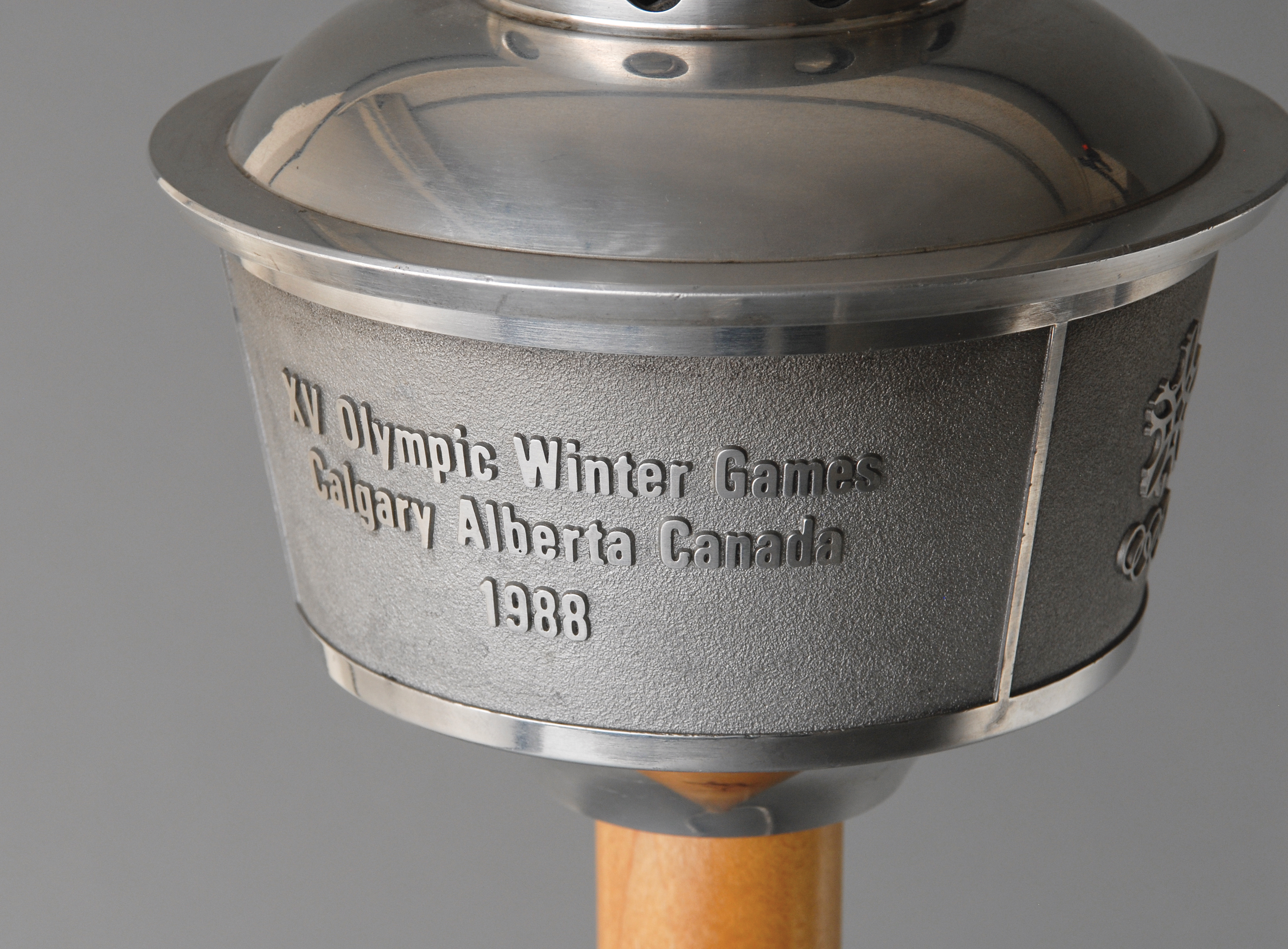 Lot #3015 Calgary 1988 Winter Olympics Torch and Mother Flame Lamp - Image 5