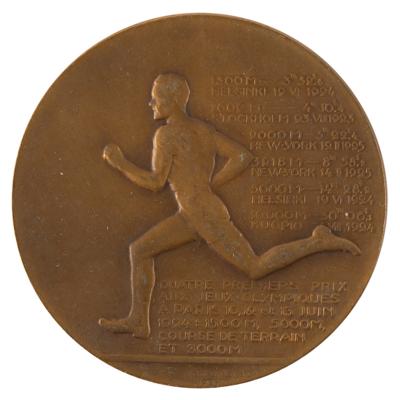 Lot #3331 Paavo Nurmi Bronze Commemorative Medal (1925) - Image 2