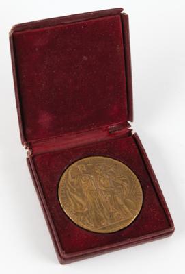 Lot #3050 St. Louis 1904 Louisiana Purchase Exposition Bronze Medal - Image 3