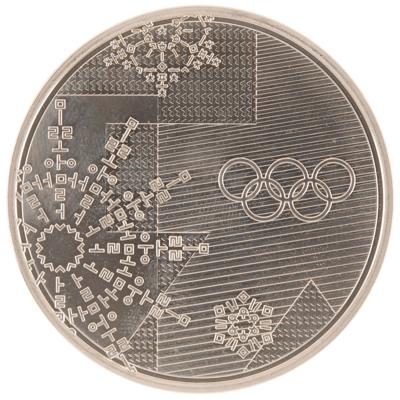 Lot #3166 PyeongChang 2018 Winter Olympics Cupro-Nickel Participation Medal with Box - Image 2