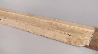 Lot #93 White House Doorway Molding with Original Multi-Layered Paint and Extension Piece - Image 4