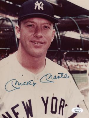 Lot #914 Mickey Mantle Signed Photograph