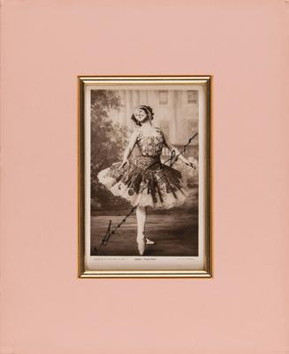 Lot #777 Ballet (4) Signed Items with Anna Pavlova and Rudolf Nureyev - Image 4