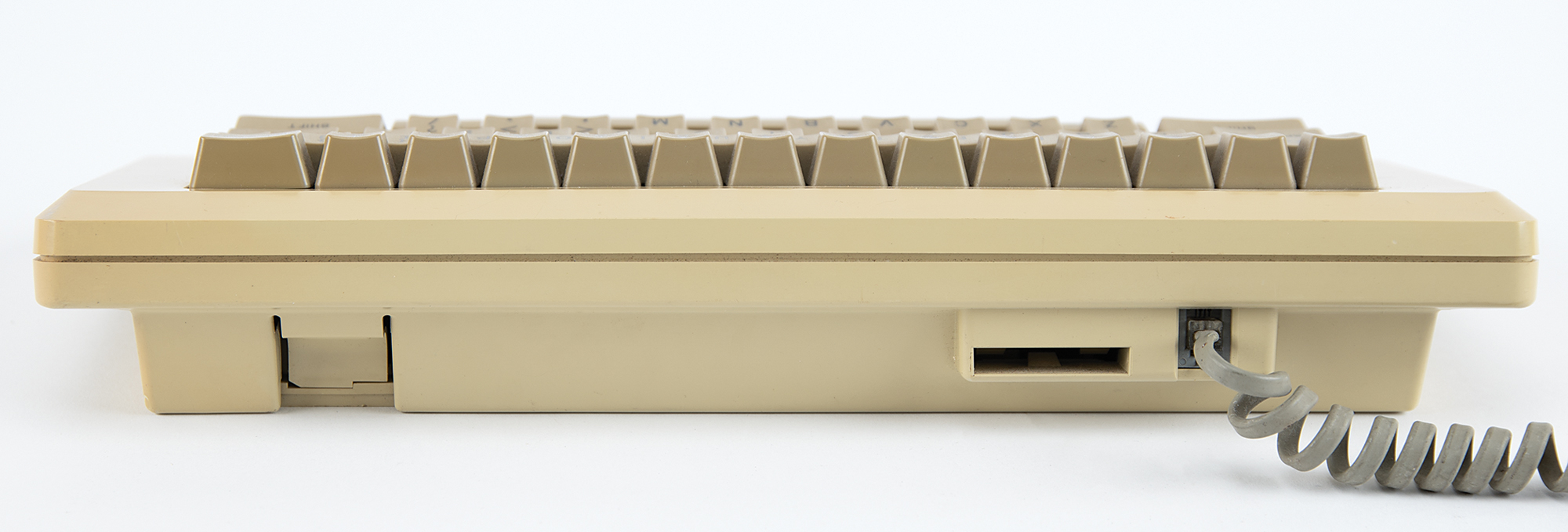 Macintosh Keyboard (original, 1984) – mattjfuller.com