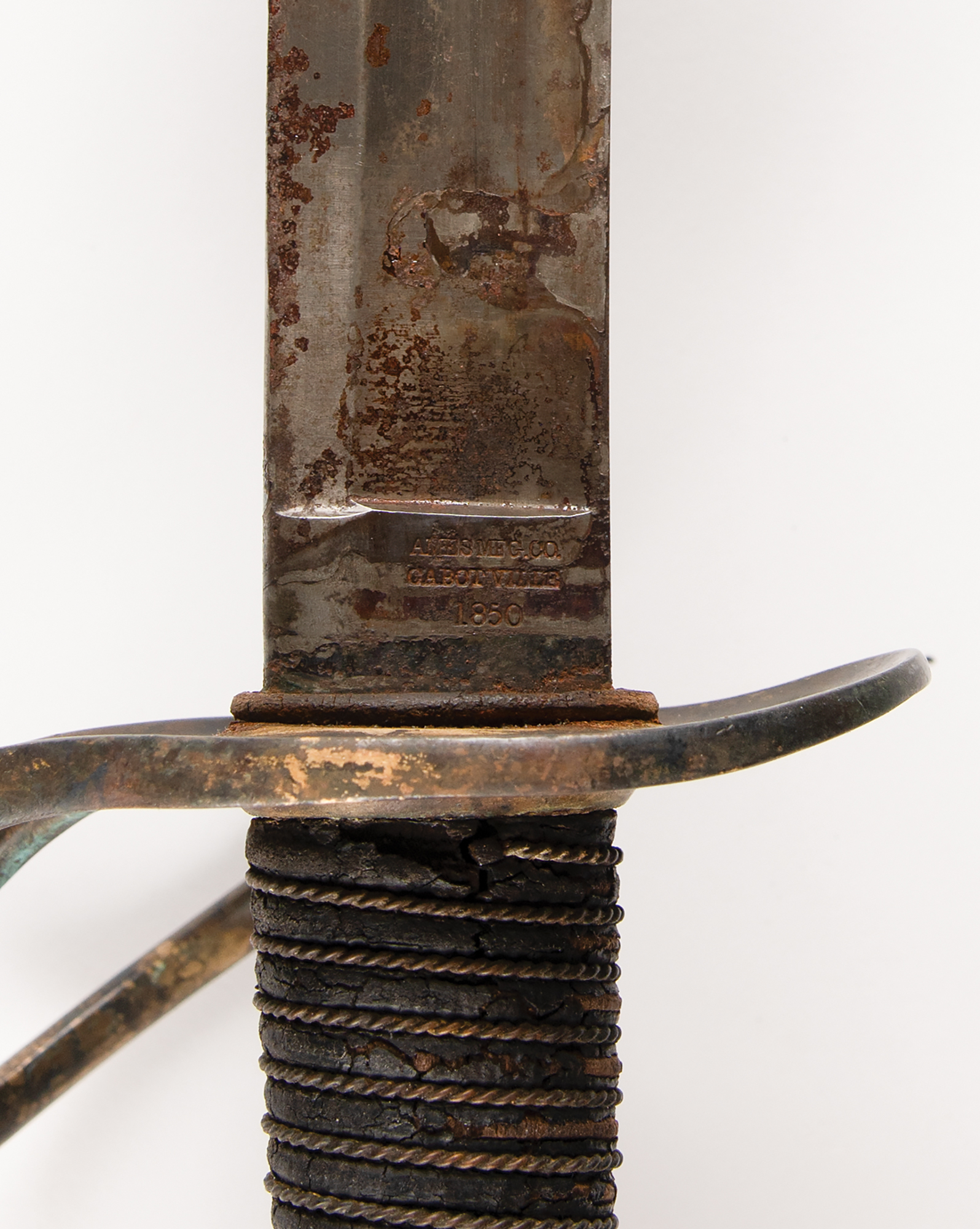 Civil War: Pvt. John L. Seitzinger's M1840 Saber, Cavalry Hat, and