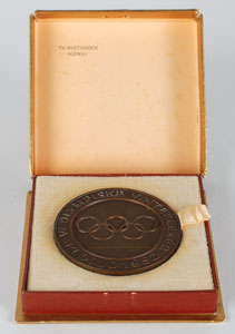 Lot #9065 Oslo 1952 Winter Olympics Copper Participation Medal - Image 4