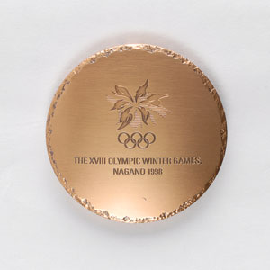 Lot #9138 Nagano 1998 Winter Olympics Bronze Participation Medal - Image 2