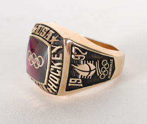 Lot #9125 Albertville 1992 Winter Olympics USA Hockey Team Ring - Image 2
