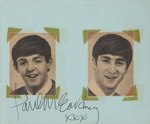 Lot #555  Beatles: Paul McCartney