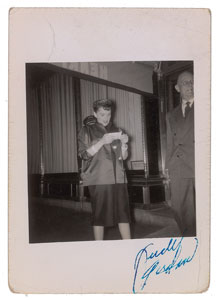 Lot #735 Judy Garland - Image 1