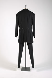 Lot #2109 Johnny Cash’s Screen-Worn Outfit - Image 4