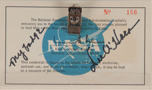 Lot #6281 Dee O’Hara’s Apollo 11 Badge - Image 2
