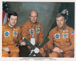 Lot #6456 Skylab 2 and 3 Collection of Four Signed Items - Image 2