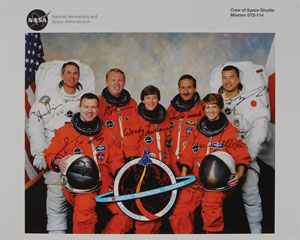 Lot #6527 Collection of (5) Space Shuttle Signed Photographs: STS-91, 96, 101, 103, and 114 - Image 1