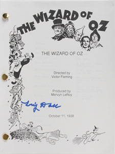 Lot #919 Wizard of Oz: Munchkins - Image 1